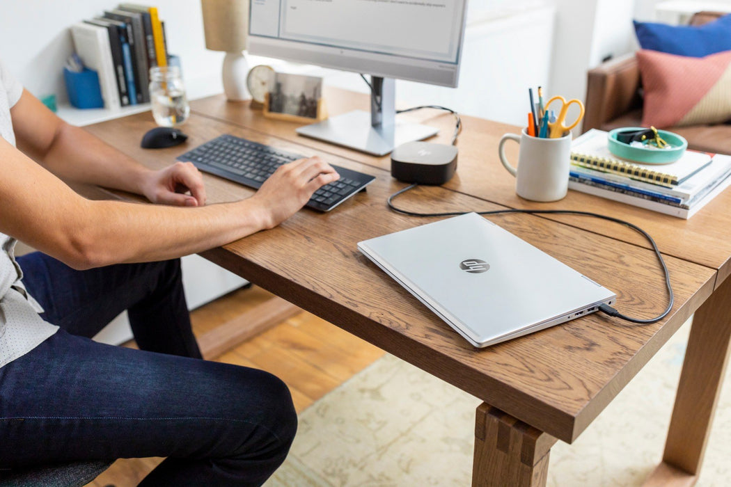 HP EliteBook 850 (G8) i7, 16GB/256GB, Windows 11 + HP USB-C G5 Dock - C | Záruka: 1 rok